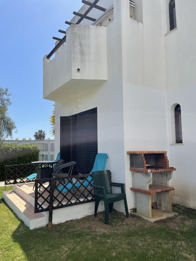 Apartamentos Santa Teresinha Alvor Exterior photo