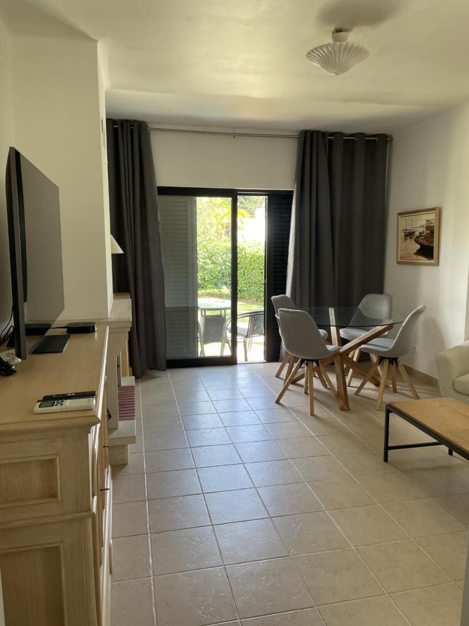 Apartamentos Santa Teresinha Alvor Exterior photo