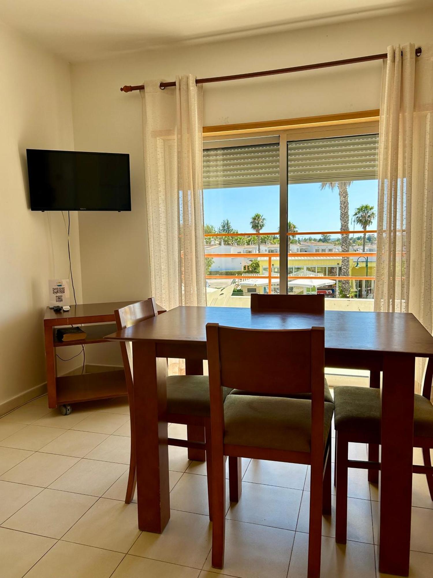 Apartamentos Santa Teresinha Alvor Exterior photo