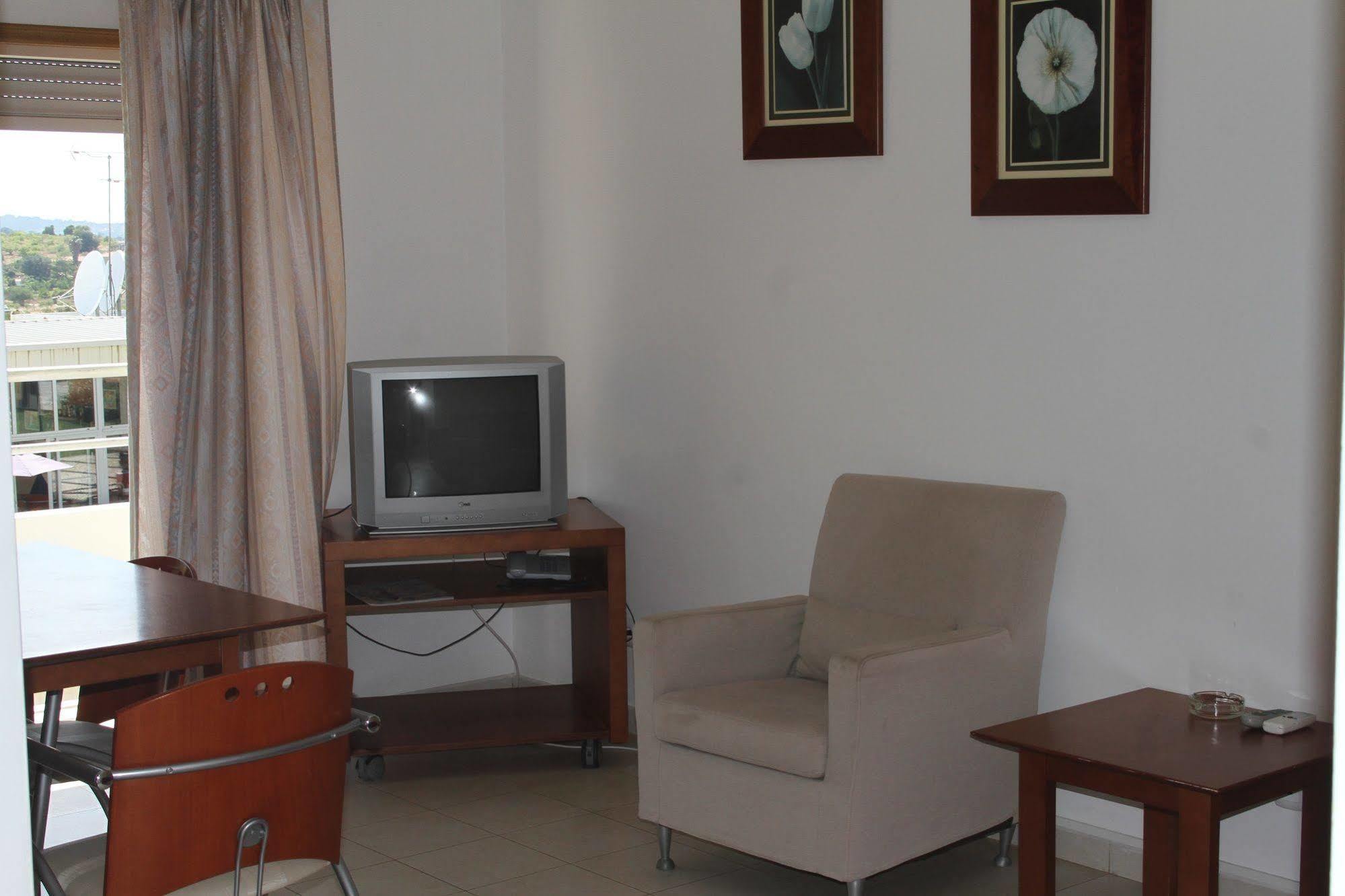 Apartamentos Santa Teresinha Alvor Exterior photo
